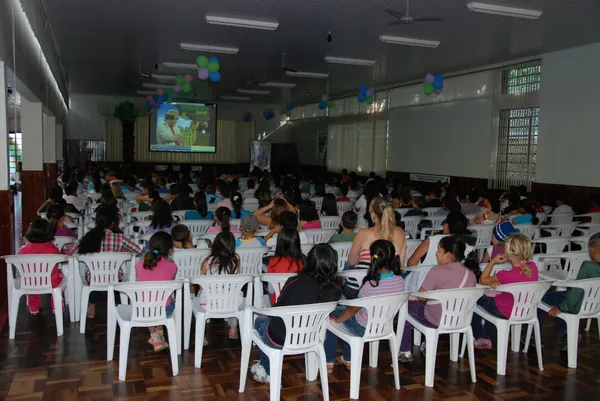 BATAVO:  Festa comemora sucesso do Cooperjovem em 2012 