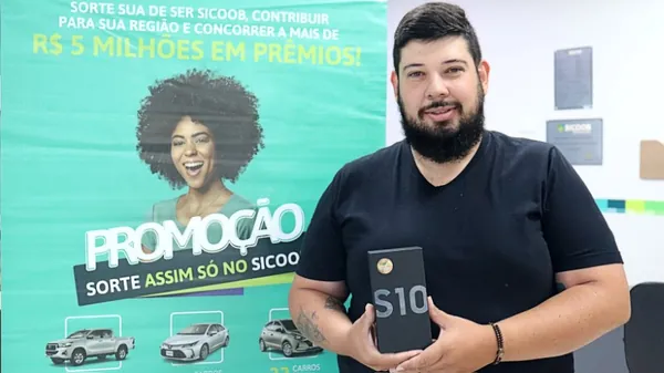 SICOOB CREDICAPITAL: Cooperado de Santa Tereza do Oeste é premiado na campanha “Sorte Assim só no Sicoob”