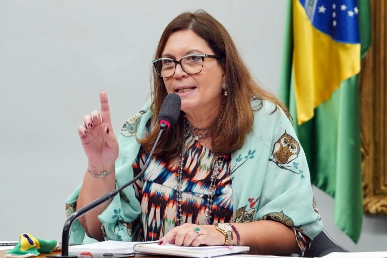 legislativo 25 03 2021