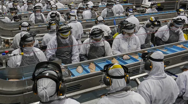 IBGE: Após três meses de queda, produção industrial cresce 1,4% em maio