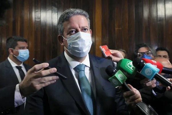 LEGISLATIVO: Lira define com líderes pautas prioritárias de votação para os próximos 15 dias