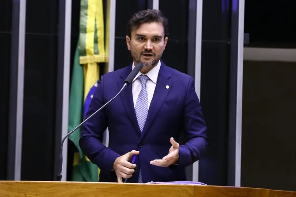 LEGISLATIVO: Novas regras do Imposto de Renda podem ser votadas em Plenário nesta quarta, diz relator