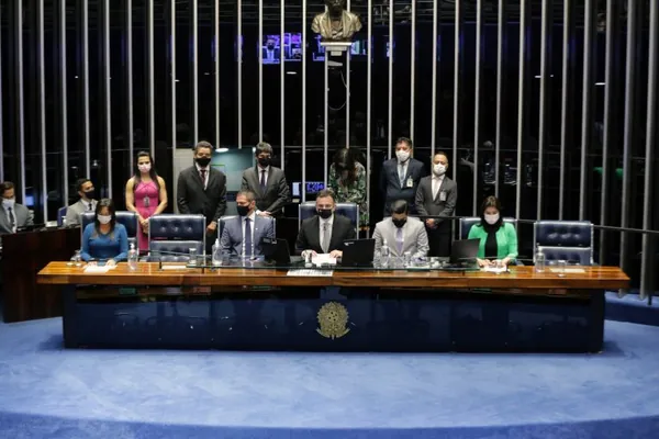 LEGISLATIVO: Reforma eleitoral é promulgada; novas regras serão aplicadas nas eleições de 2022