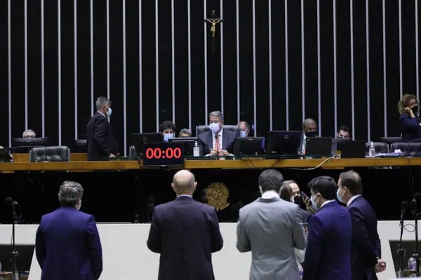 CÂMARA: Deputados podem votar nesta terça-feira proposta que altera composição do Conselho Nacional do Ministério Público