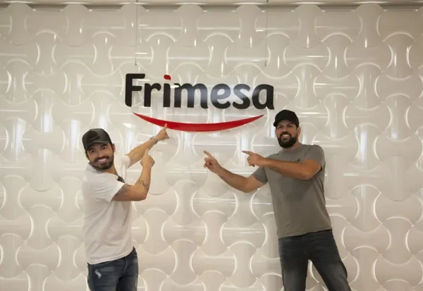 FRIMESA: Fernando e Sorocaba visitam a cooperativa central