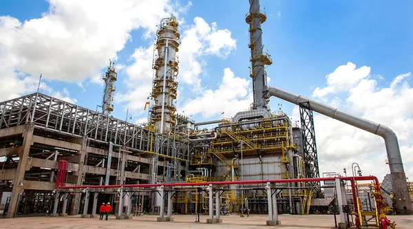 IBGE: Preços na indústria crescem 2,16% em outubro