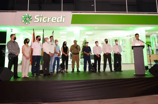 SICREDI FRONTEIRAS: Agência é inaugurada em Anchieta