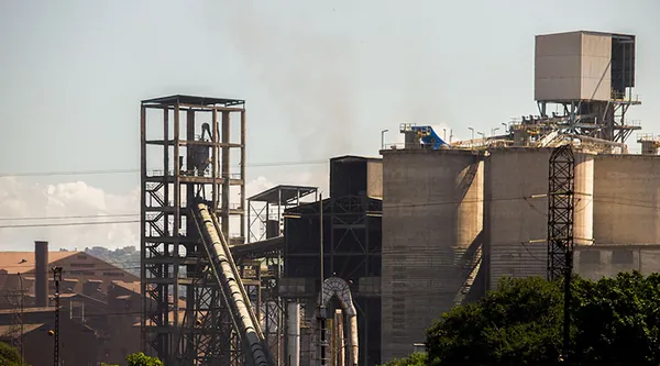 IBGE: Produção industrial varia -0,2% em novembro, sexto resultado negativo seguido