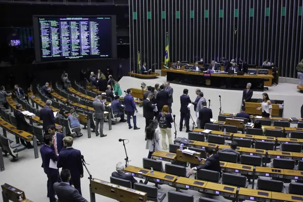 PL 4.188/21: Câmara aprova urgência para o novo marco legal de garantias
