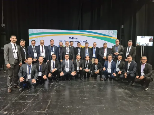 CRESOL: Dirigentes participam de Conferência Mundial das Cooperativas de Crédito