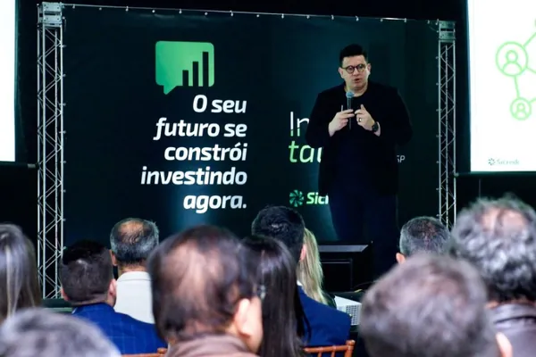 SICREDI DEXIS I: Evento discute investimento e planejamento