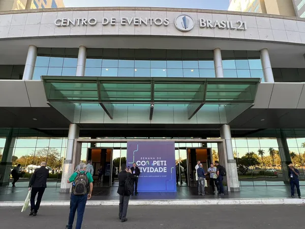 CRÉDITO: Sistema Uniprime participa da Semana de Competitividade