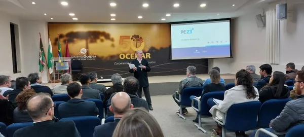 SISTEMA OCEPAR: Diretoria executiva reúne equipes de trabalho para discutir as ações que deverão ser executadas até o final do ano