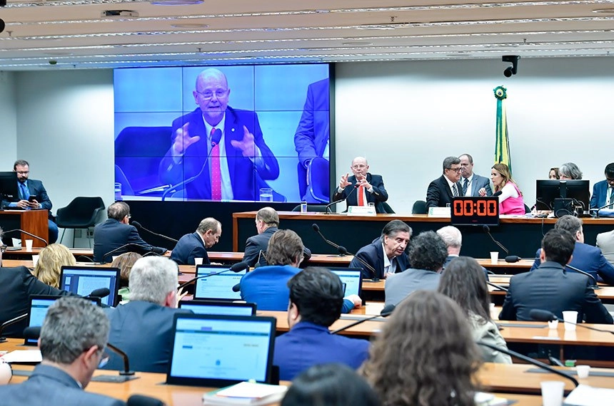 legislativo 06 12 2023