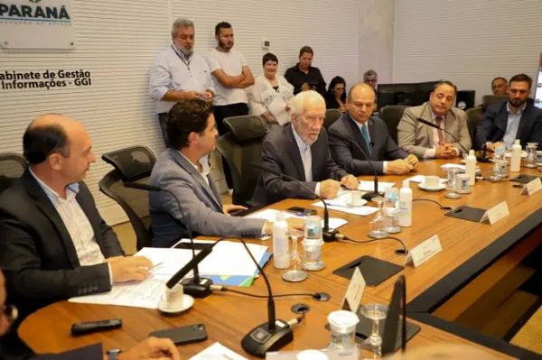 PARANÁ PRODUTIVO: Estado instala Conselho Gestor do programa e acelera ações de planejamento regional