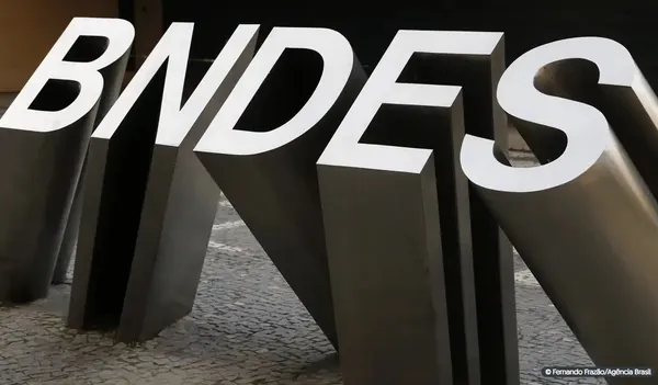 ECONOMIA: BNDES reduz em até 60% remuneração para operações de exportação