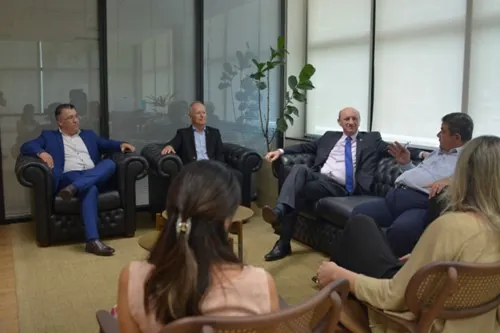 SAFRA 2024/25: Demandas do cooperativismo são tratadas em reunião com secretário de Política Agrícola