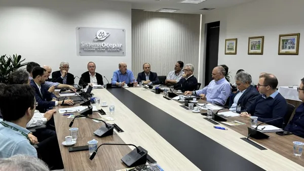 PLANO SAFRA: Recuperar o orçamento e reduzir os juros são os desafios para a agricultura, diz Neri Geller em reunião na Ocepar  
