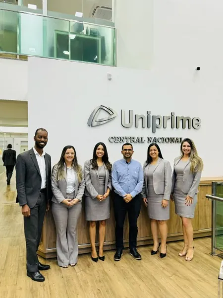 CRÉDITO: Uniprime Central Nacional recebe coordenador de Monitoramento do Sescoop/PR