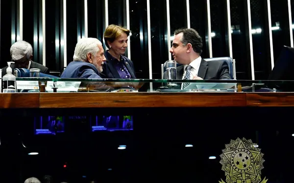 LEGISLATIVO: Isenção de PIS/Pasep e Cofins para farelo e óleo de milho passa no Senado