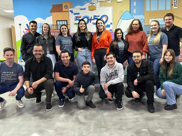Comit&ecirc; Jovem do Sicredi visita Sebrae e Parque Tecnol&oacute;gico, em Pato Branco