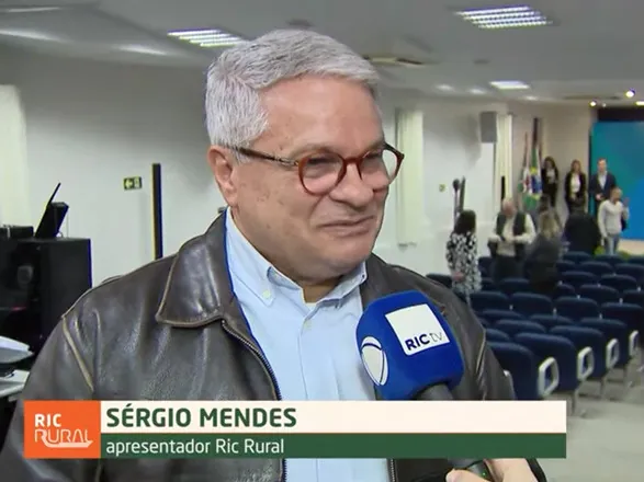 Pr&ecirc;mio Ocepar &eacute; destaque no programa RIC Rural de domingo