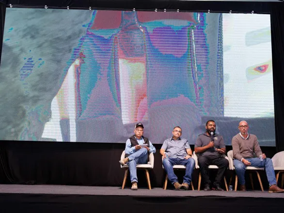 Semin&aacute;rio Internacional do leite re&uacute;ne profissionais com experi&ecirc;ncia internacional