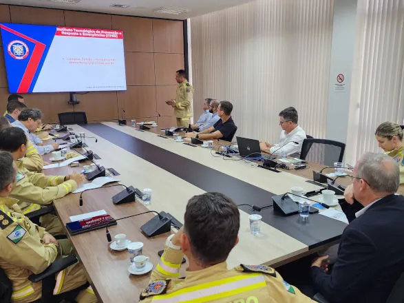 Corpo de Bombeiros apresenta proposta da criação de um Instituto no Biopark, em Toledo