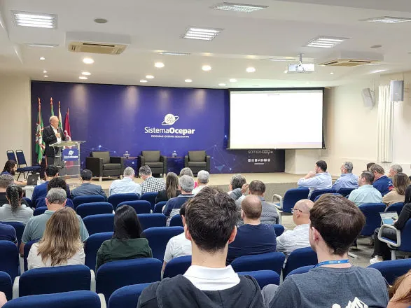 Sistema Ocepar promove debate sobre eleições municipais com candidatos a vereador
