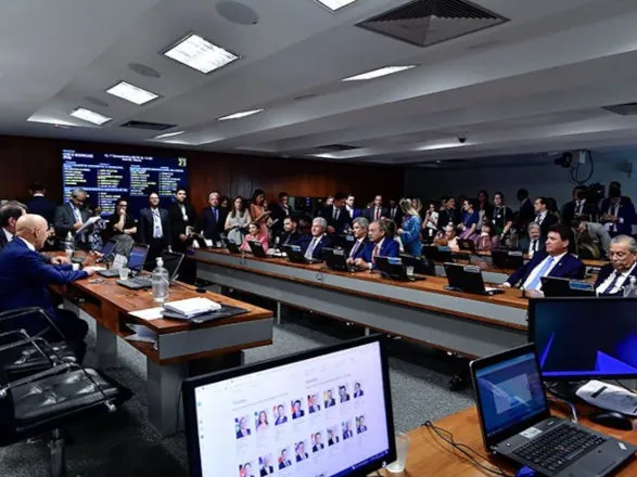 Boletim destaca participação da OCB em debate sobre reforma tributária no Senado