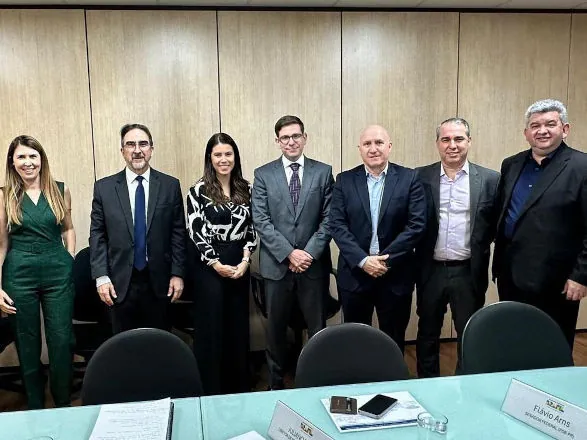 Fazenda e Receita discutem demandas do coop na Reforma Tributária