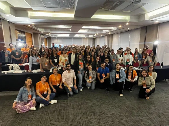 Cooperativismo se reúne para debater a importância da felicidade individual e coletiva