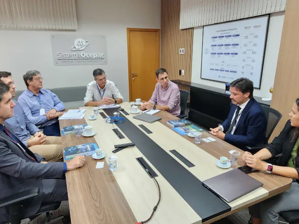 Sistema Ocepar recebe profissionais do setor técnico-científico da Polícia Federal