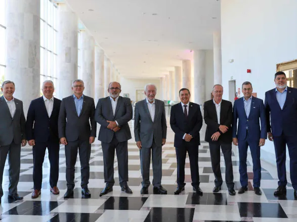 Piana destaca apoio do Estado às pequenas empresas para representantes do Sebrae