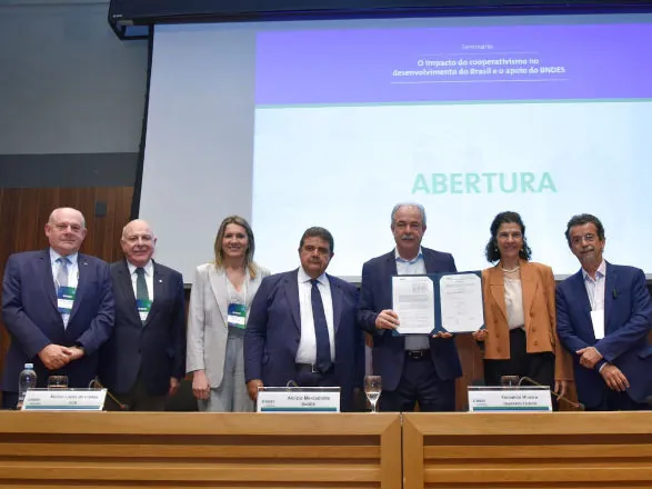 Sistema OCB e BNDES firmam novo acordo de cooperação