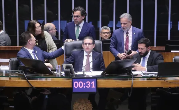 Plenário da Câmara dos Deputados aprova MP do consignado
