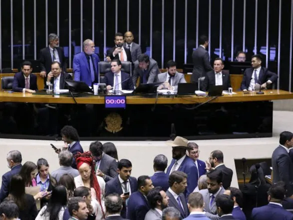 Câmara retira de pauta a MP sobre tributação de investimentos; texto perde validade