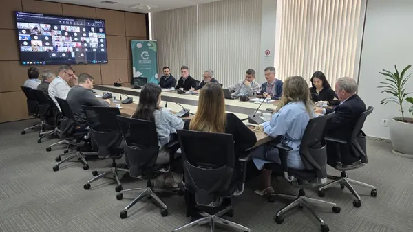 Sistema Ocepar, cooperativas e Governo do Paraná se unem para auxiliar vítimas de tornado