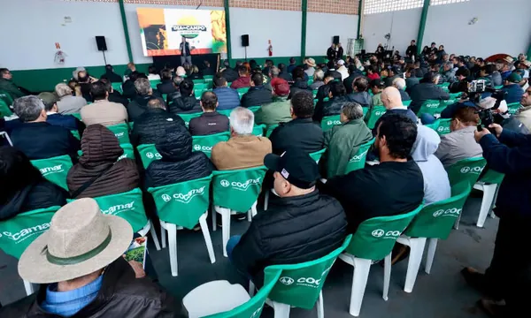Com 2 mil visitantes,  Dia de Campo de Inverno da Cocamar traz conhecimento e oportunidades de negócios