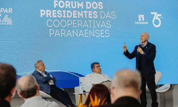 Painel com Roberto Rodrigues e Sistema OCB destaca governança e ética no cooperativismo