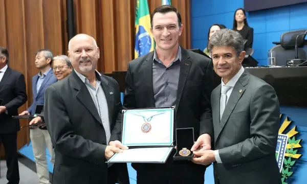 Copagril recebe Medalha do Mérito Legislativo em homenagem ao Cooperativismo Sul-Mato-Grossense