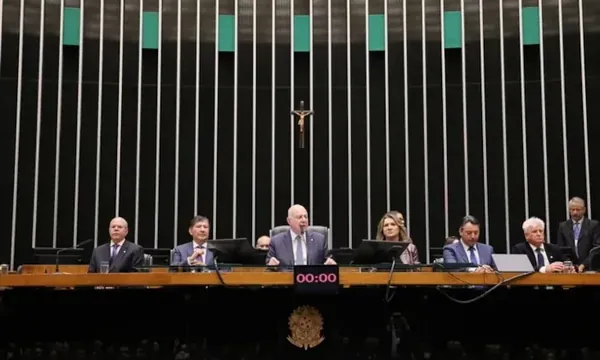 Força do cooperativismo é celebrada em Sessão Solene na Câmara dos Deputados