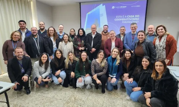 Sicoob Central Unicoob visita Ocepar e conhece Programa de Educação Política