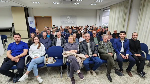 Programa de Educação Política promove imersão com cooperados da Coasul 