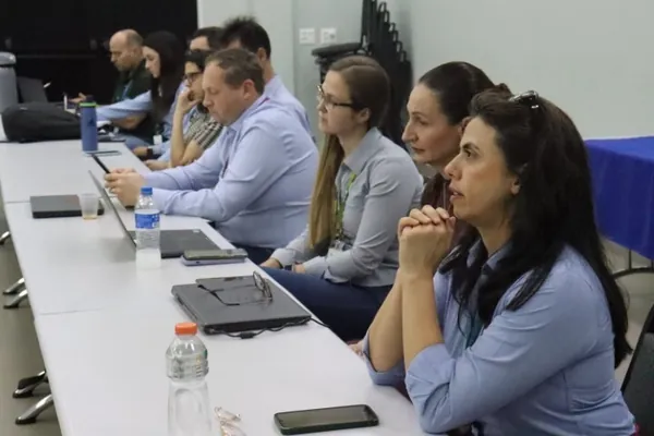 Integrada sedia reunião do Grupo Gestor do Projeto Certificação Paraná Cooperativo