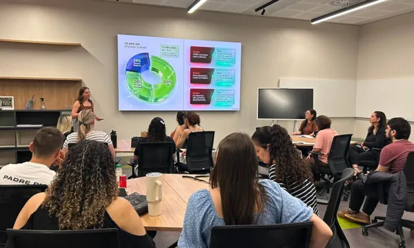 Comitê Jovem do Sicredi fortalece empreendedorismo e geração de renda em Palotina (PR)