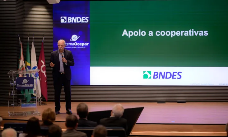 Presidente do BNDES reforça interesse em firmar parceria com o setor do cooperativismo