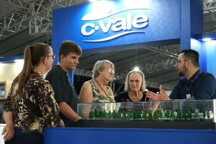 Diversificação e interatividade na Festa das Orquídeas e do Peixe
