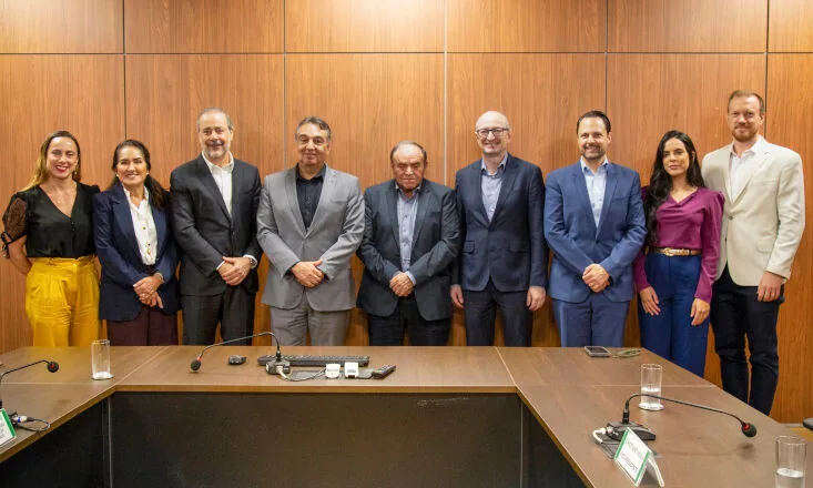 C.Vale participa de reunião com Abipesca e Mapa