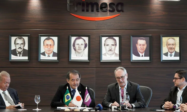 Frimesa recebe Embaixador do Japão para discutir cooperação e expansão comercial para agronegócio do Oeste do Paraná